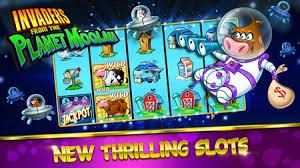 Reactoonz cascade sequence showing multiple matches and multiplier stacking on 4d malaysia